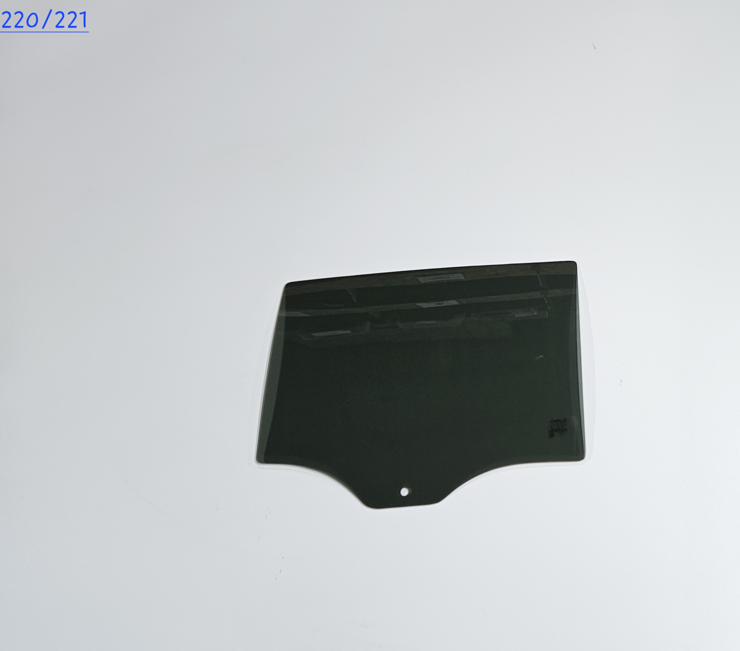 Puerta Trasera Ford Ranger 4P 2Perf 2011-2019 - AutoVidriosRobin
