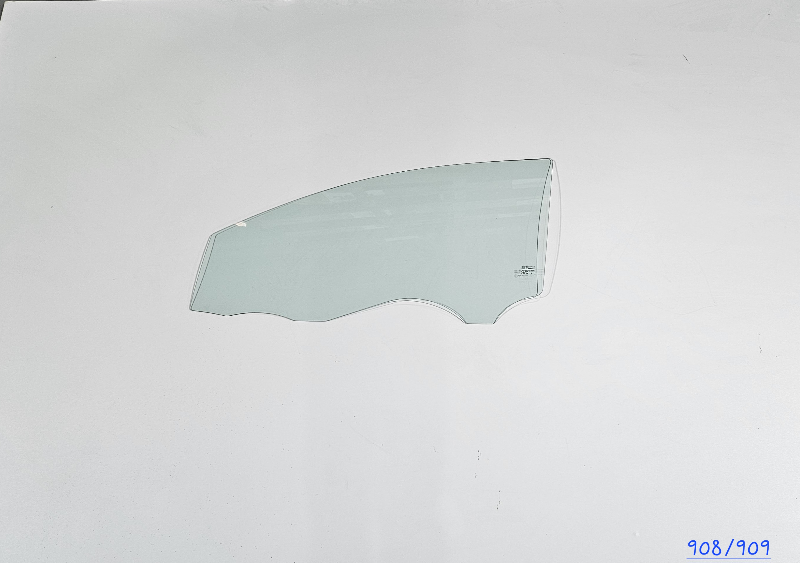 Puerta Delantera Toyota New Yaris 4P 2006-2012 - AutoVidriosRobin